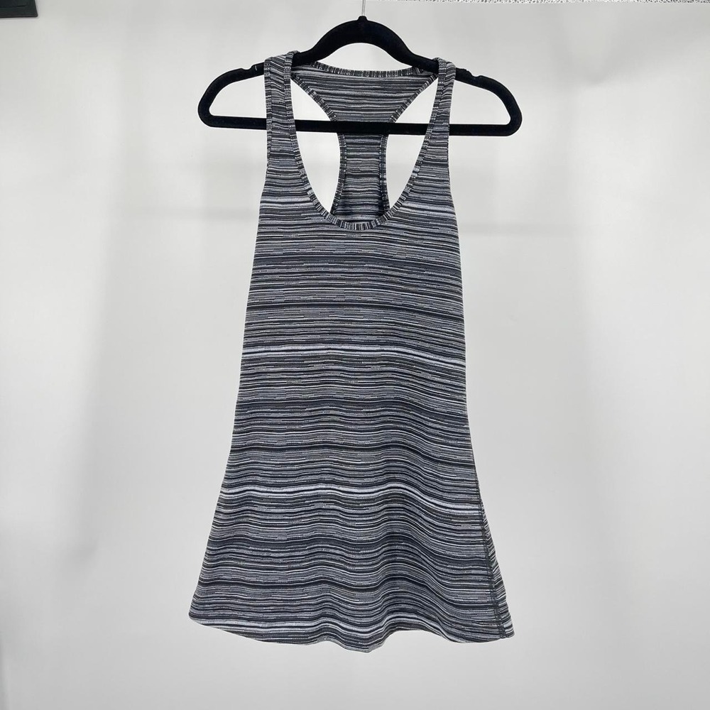 Lululemon Women's Striped Cool Racerback Tank Top 2 XS Gym Yoga Athleisure Gray